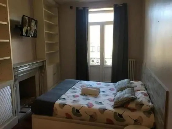 Classic Tek Büyük Yataklı Oda, Ortak Banyo