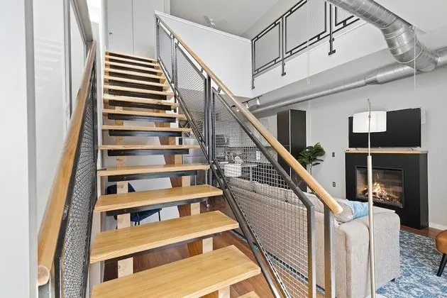 City Çatı Katı (Loft), 1 Yatak Odası, Sigara İçilmez, Balkon (Self Check-in with Virtual Front Desk)
