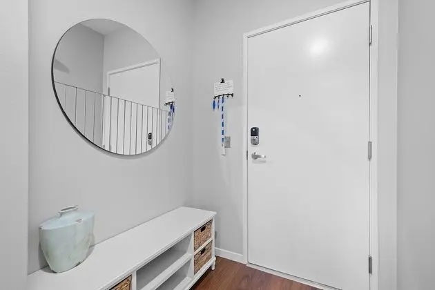 City Çatı Katı (Loft), 1 Yatak Odası, Sigara İçilmez, Balkon (Self Check-in with Virtual Front Desk)