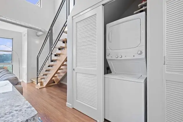 City Çatı Katı (Loft), 1 Yatak Odası, Sigara İçilmez, Balkon (Self Check-in with Virtual Front Desk)