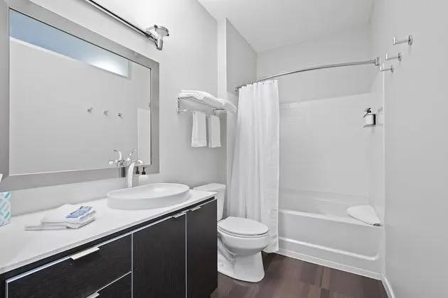 City Çatı Katı (Loft), 1 Yatak Odası, Sigara İçilmez, Balkon (Self Check-in with Virtual Front Desk)