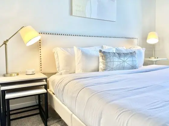 Signature Apart Daire, 1 En Büyük (King) Boy Yatak ve Çekyat (Self Check-in with Virtual Front Desk)