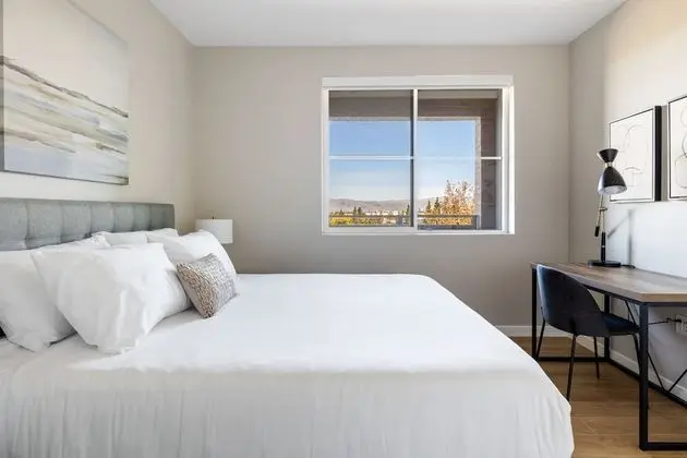 Signature Apart Daire, 1 Yatak Odası, Balkon (Self Check-in with Virtual Front Desk)