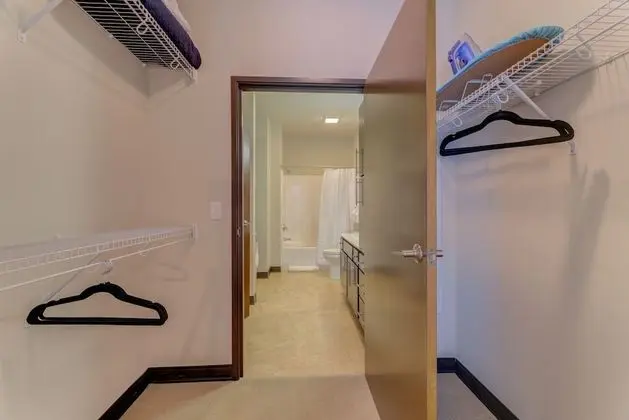 Comfort Apart Daire, 1 En Büyük (King) Boy Yatak ve Çekyat (Self Check-in with Virtual Front Desk)