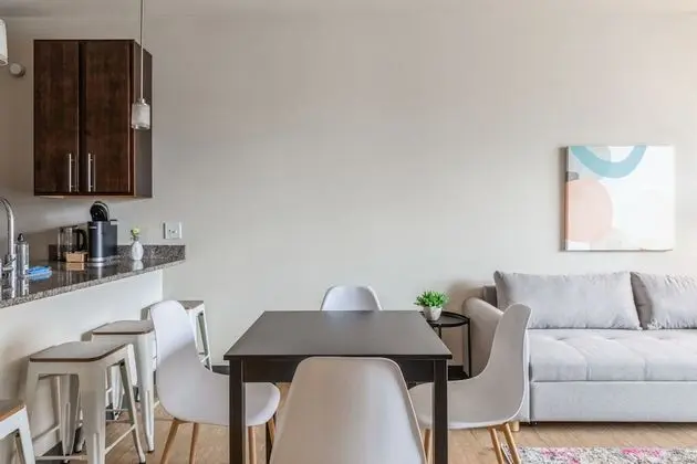 Comfort Apart Daire, 1 En Büyük (King) Boy Yatak ve Çekyat (Self Check-in with Virtual Front Desk)