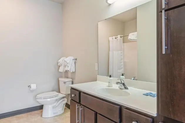 Family Apart Daire, 2 Yatak Odası, Sigara İçilmez, 2 Banyolu (Self Check-in with Virtual Front Desk)