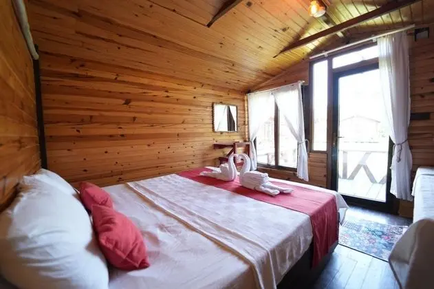 Bungalow, Bahçe Manzaralı