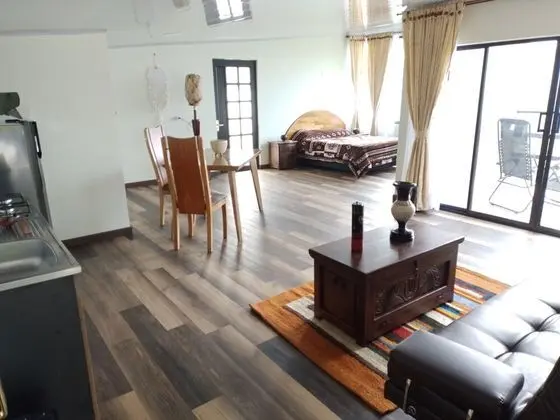 Royal Kulübe, Sigara İçilmez, Dağ Manzaralı