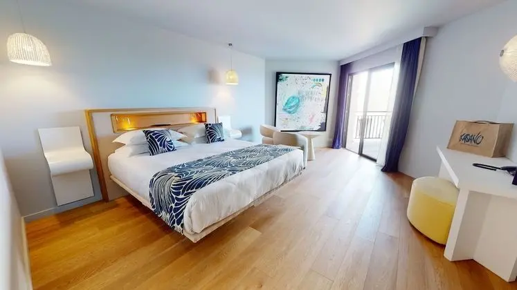 Junior Süit, Balkon, Deniz Manzaralı