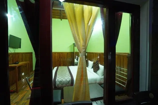 Executive Room With Balcony (Himalayan View)