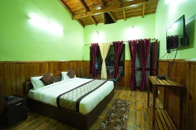 Executive Room With Balcony (Himalayan View)