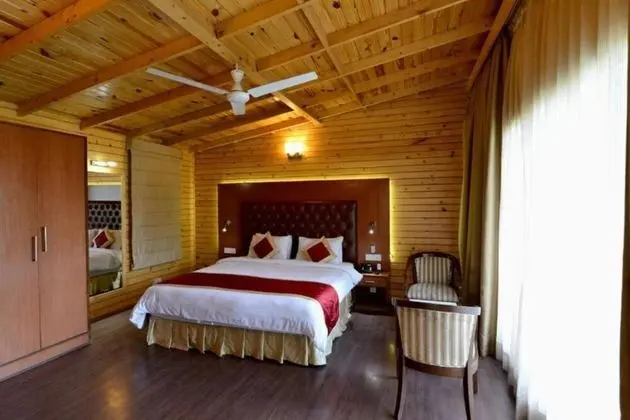 Premium Cottage Valley Facing