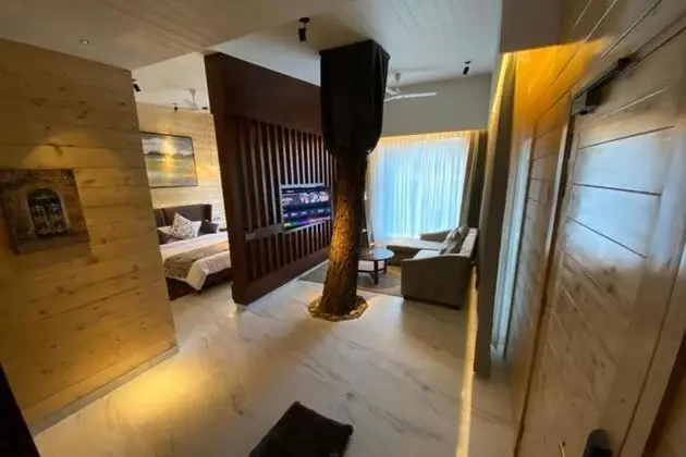 Premium Plus Cottage Valley Facing