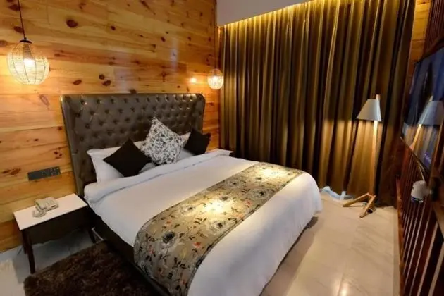 Premium Plus Cottage Valley Facing