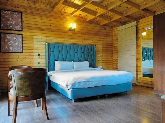 Super Deluxe Cottage Valley Facing