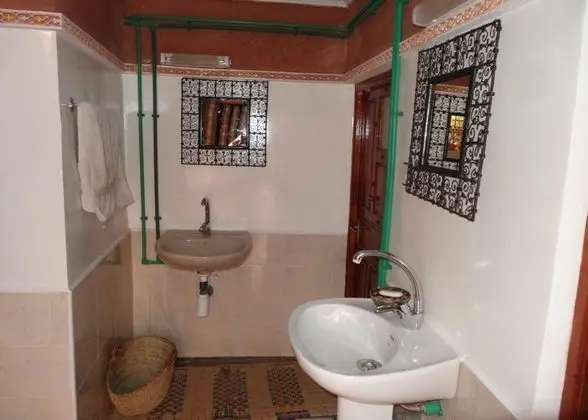 Üç Kişilik Oda