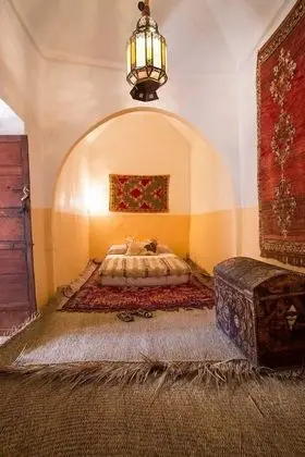 Tek Büyük Yataklı Oda