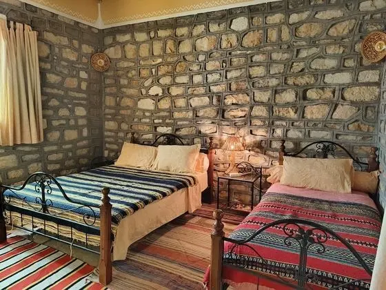 Classic Üç Kişilik Oda