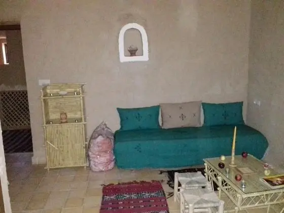 Üç Kişilik Oda