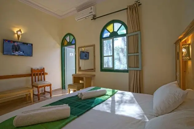 Tek Büyük Yataklı Oda