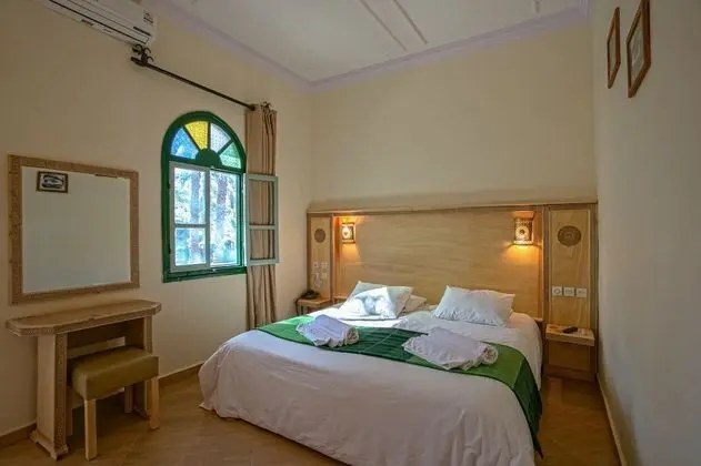 Tek Büyük Yataklı Oda