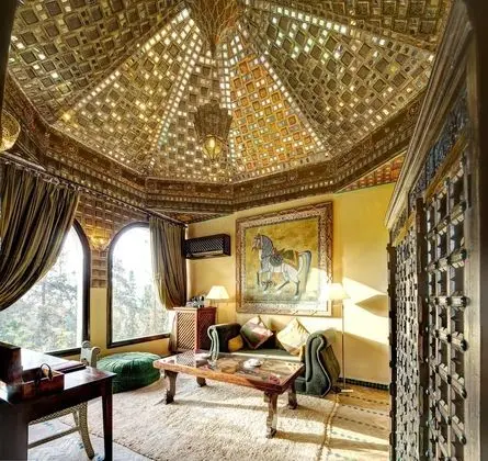 Süit, 1 Tek Kişilik Yatak, Bahçe Manzaralı (Superior Suite)