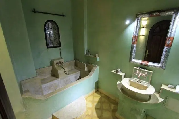 Romantic Tek Büyük veya İki Ayrı Yataklı Oda, 1 Yatak Odası, Havuz Kullanımı, Bahçeli