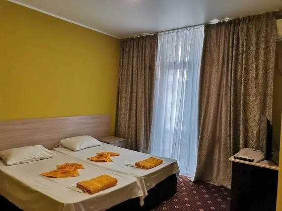 Standard Tek Büyük veya İki Ayrı Yataklı Oda