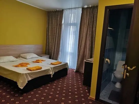 Standard Tek Büyük veya İki Ayrı Yataklı Oda