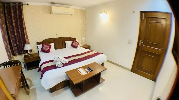 Deluxe Oda, 1 Çift Kişilik Yatak, Sigara İçilmez