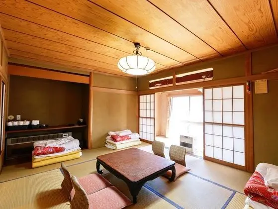 Traditional Dört Kişilik Oda (Japanese Style)