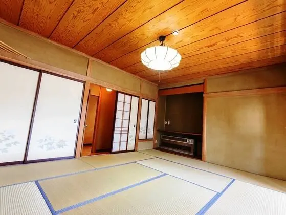 Traditional Üç Kişilik Oda (Japanese Style)