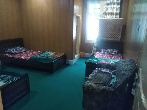 Standard Üç Kişilik Oda