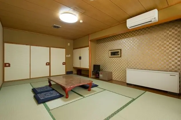 Traditional Oda, Sigara İçilmez, Ortak Banyo (Japanese-Style or Room withTatamiarea)
