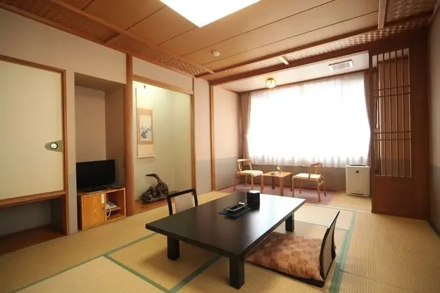Traditional Oda, Sigara İçilmez (Japanese Style, 18 sqm)