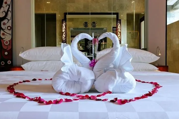 One-bedroom Royal Pool Villa