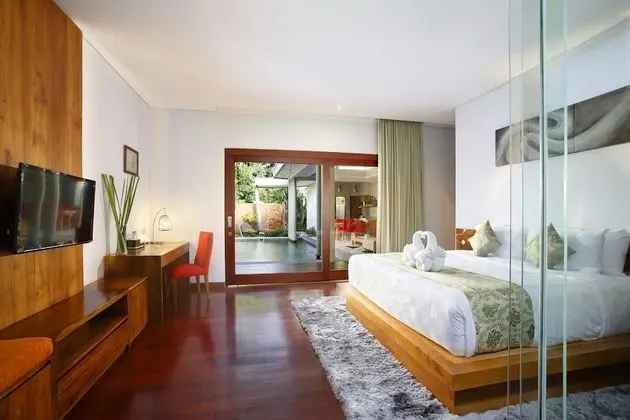 One-bedroom Royal Pool Villa