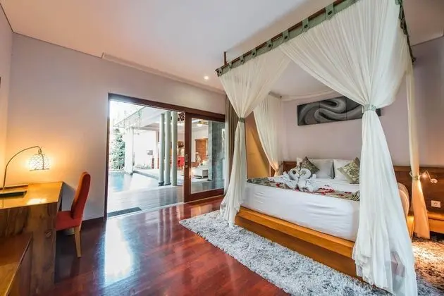 One-bedroom Royal Pool Villa