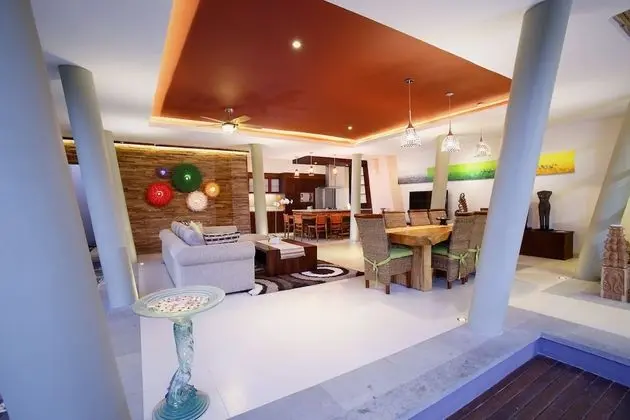Three-bedroom Family Pool Villa