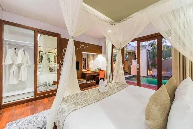 Two-bedroom Royal Pool Villa