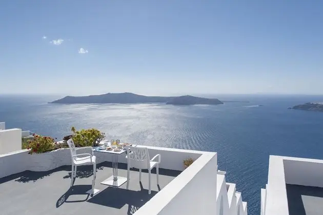 Standard Tek Büyük Yataklı Oda (Caldera View)