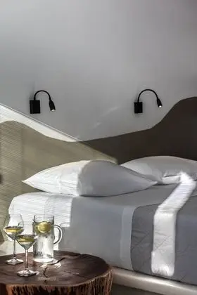 Superior Tek Büyük Yataklı Oda, Sıcak Su Havuzu (Caldera View)