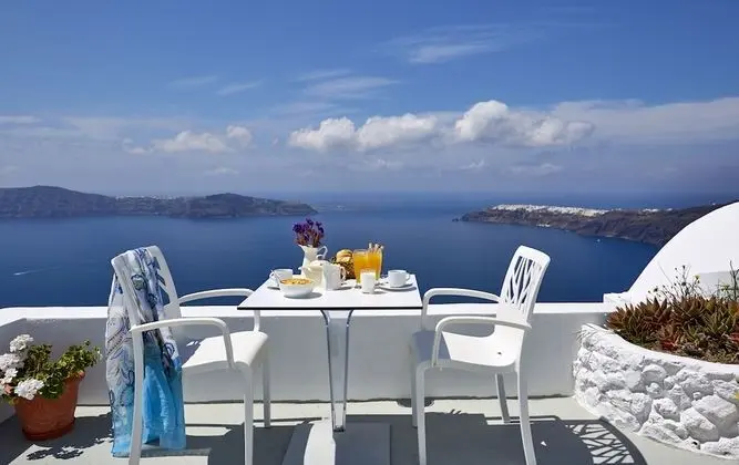 Superior Tek Büyük Yataklı Oda, Sıcak Su Havuzu (Caldera View)