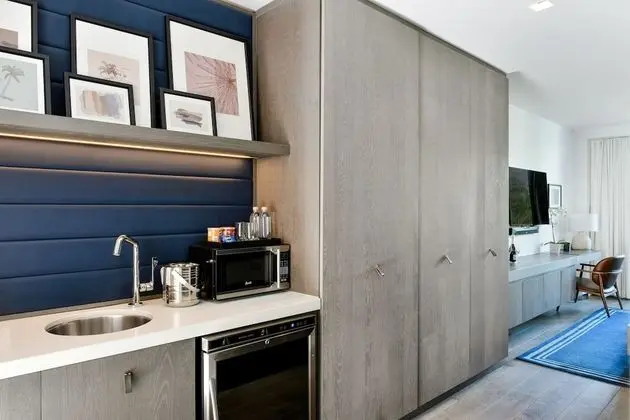 Luxury Tek Büyük Yataklı Oda, 2 Büyük (Queen) Boy Yatak, Balkon