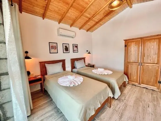 İki Ayrı Yataklı Oda, Deniz Manzaralı, Balkonlu