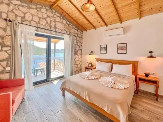 Superior, Deniz Manzaralı, Balkonlu