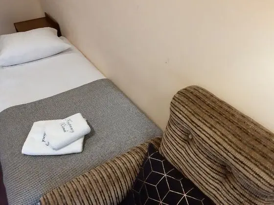 Economy Tek Büyük Yataklı Oda (private external bathroom 201347318)