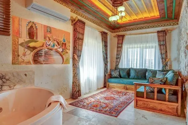 Junior Suite,    , Jakuzili