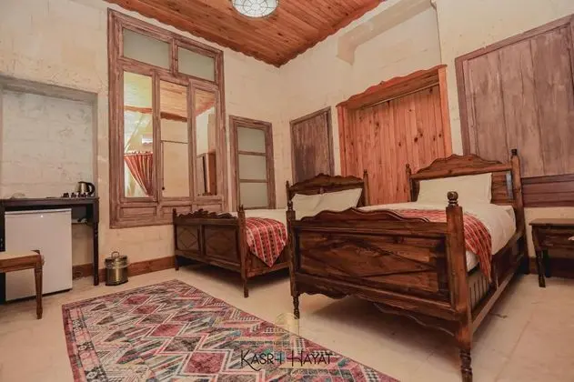 Triple, Bahçe Manzaralı, Bahçe Katı