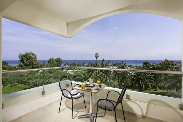 Tek Büyük Yataklı Oda, Deniz Manzaralı